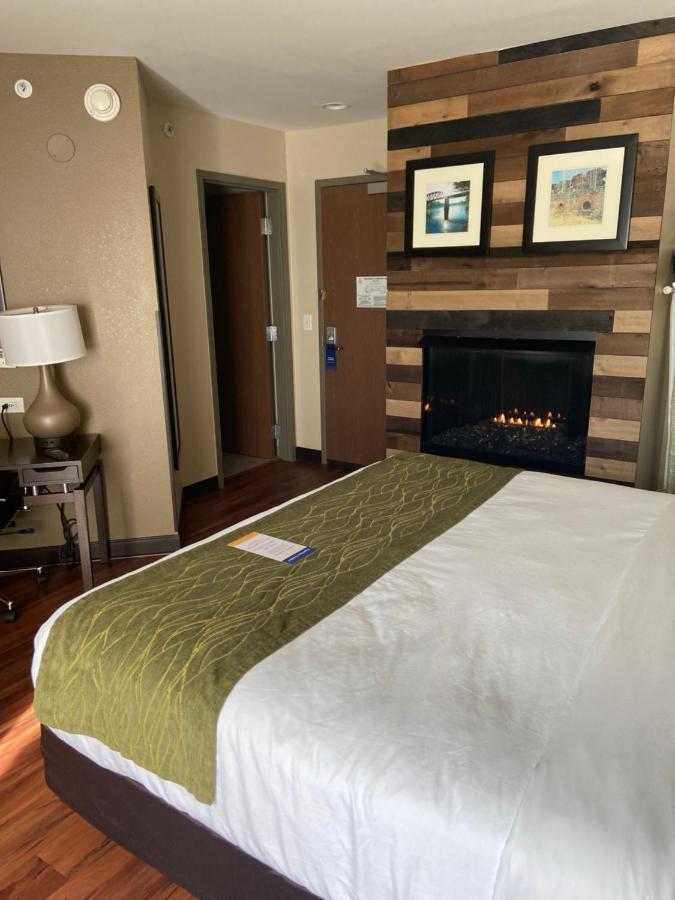 Comfort Inn Connellsville Bagian luar foto