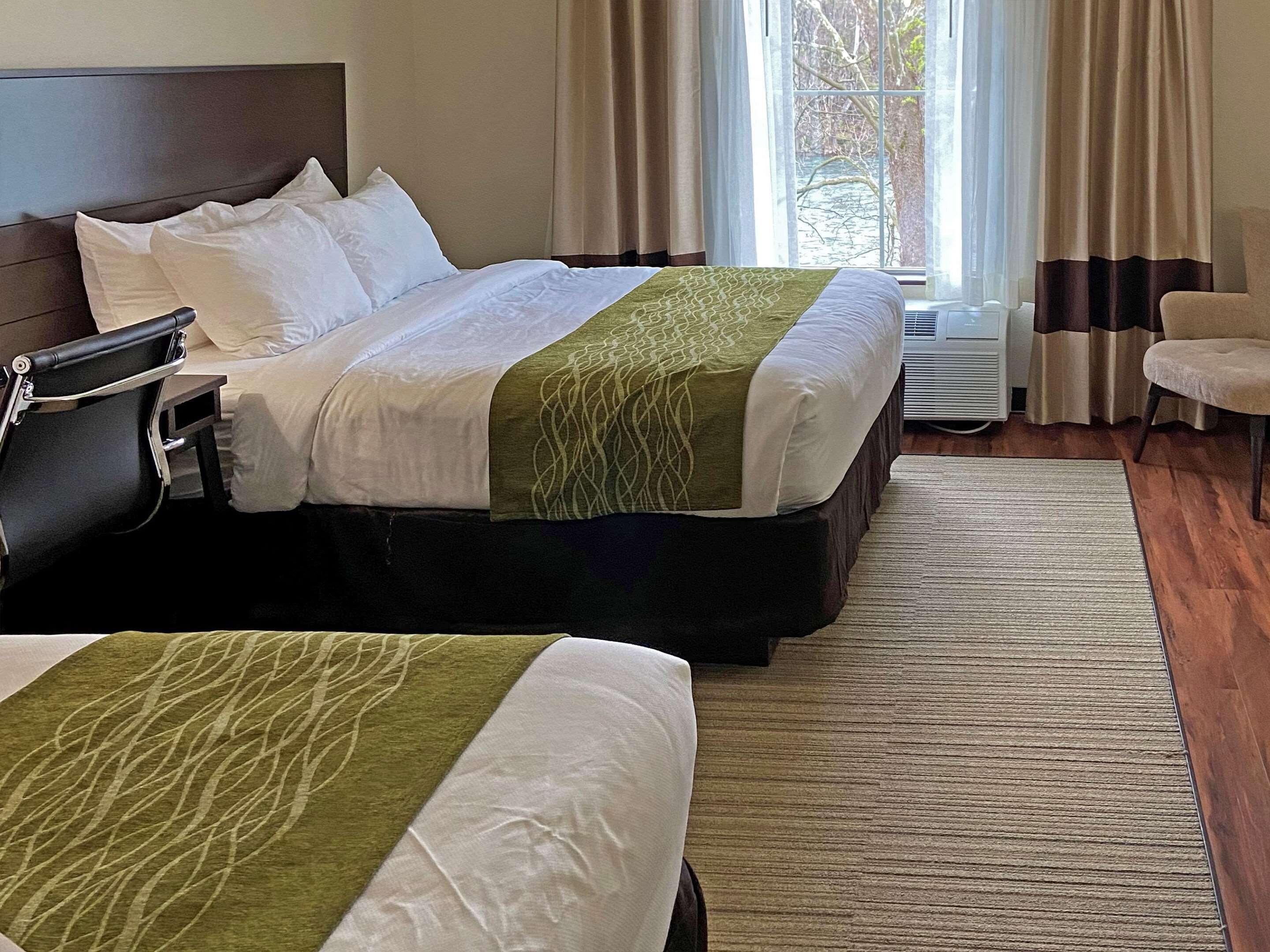 Comfort Inn Connellsville Bagian luar foto