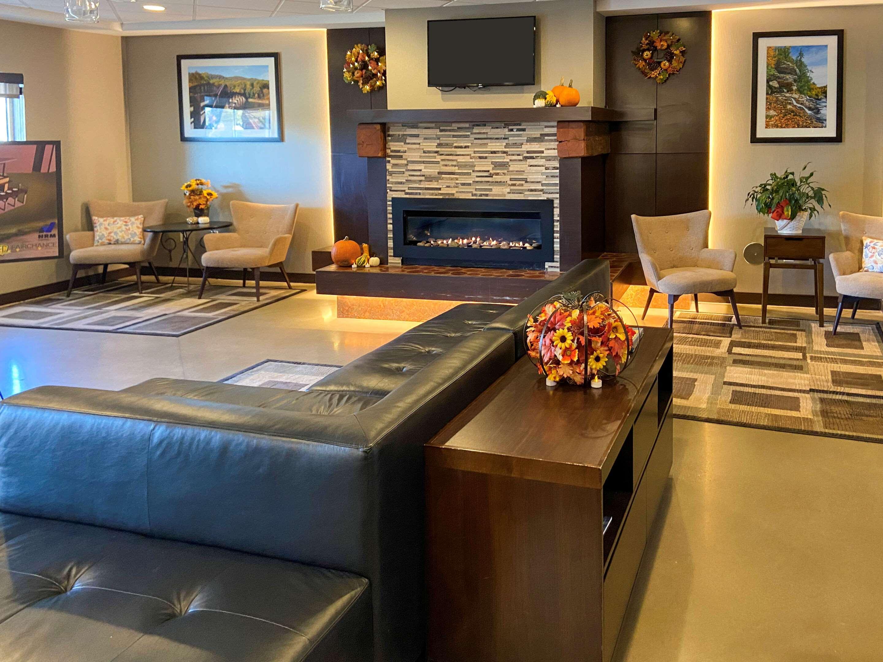 Comfort Inn Connellsville Bagian luar foto