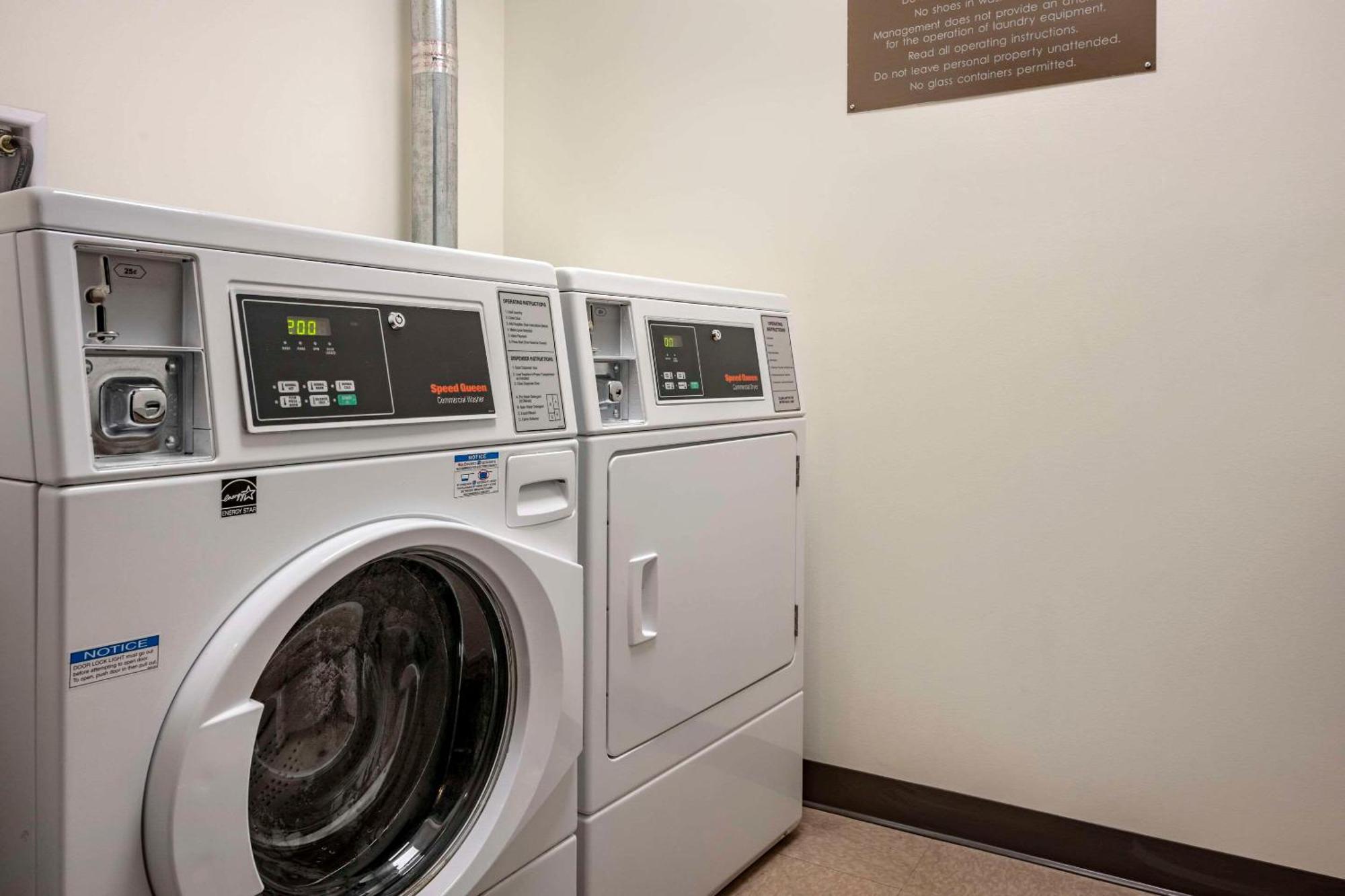 Comfort Inn Connellsville Bagian luar foto