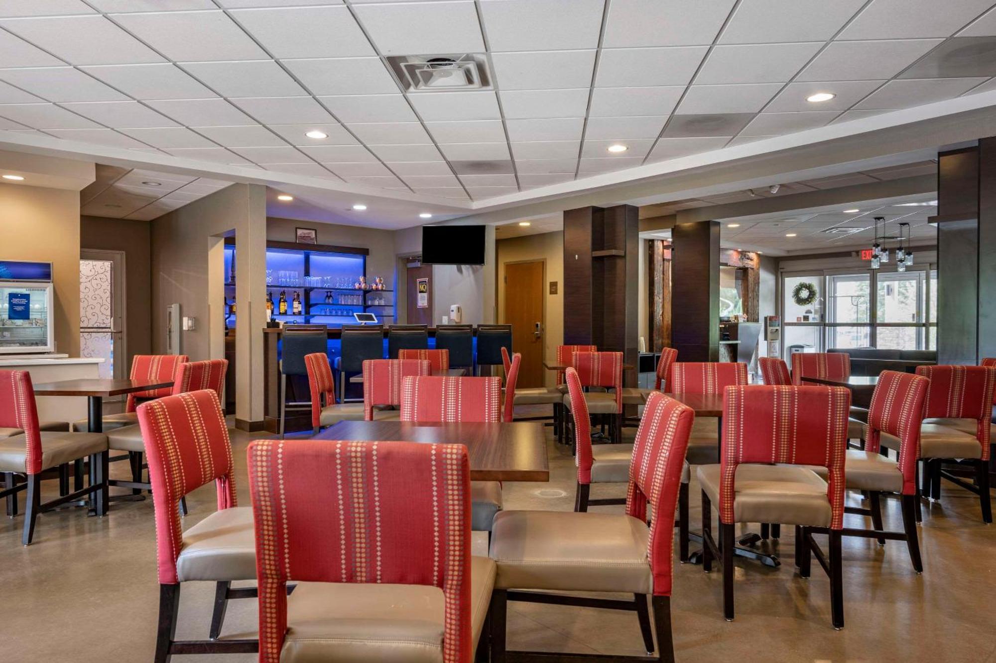 Comfort Inn Connellsville Bagian luar foto