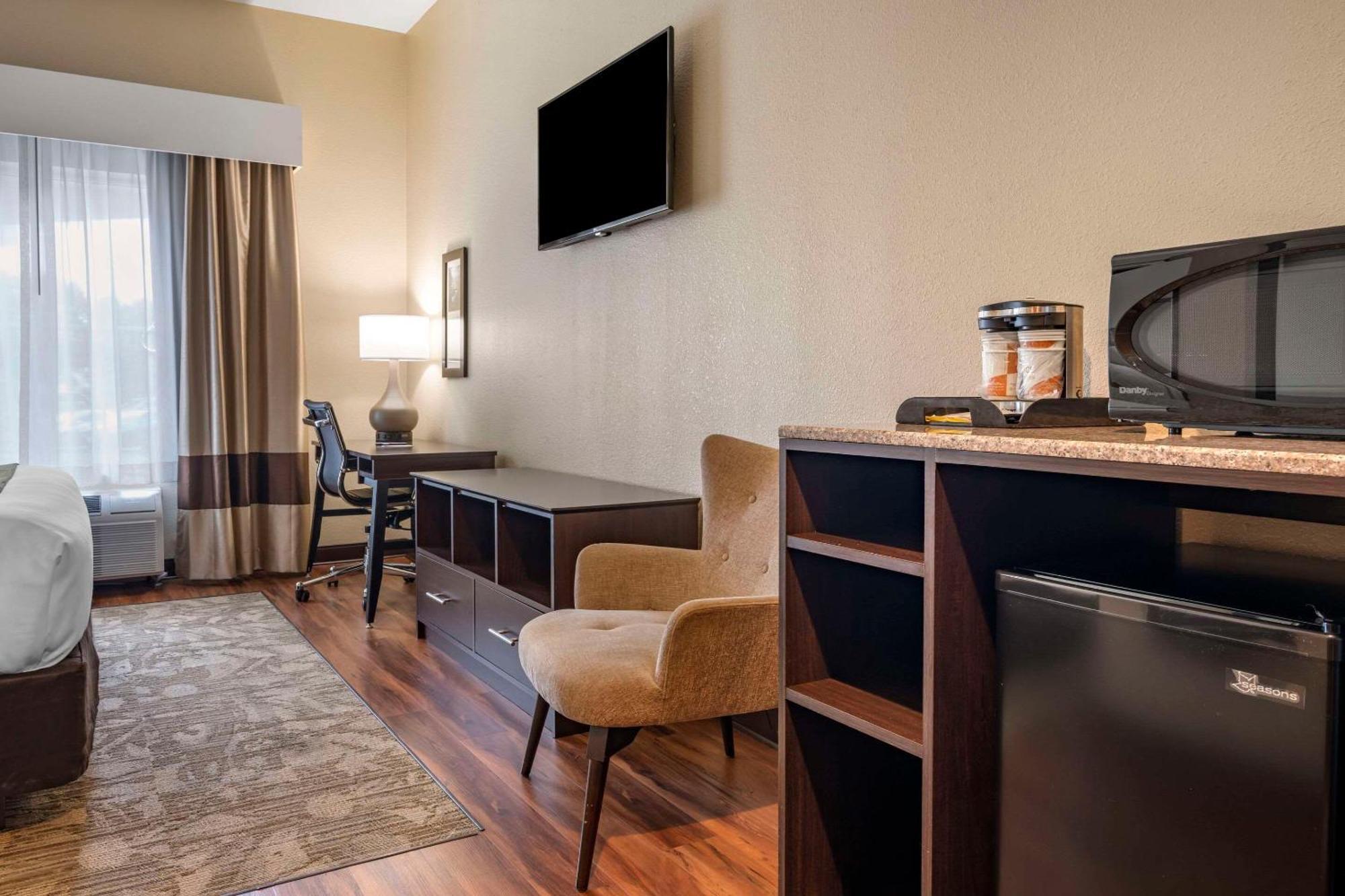 Comfort Inn Connellsville Bagian luar foto